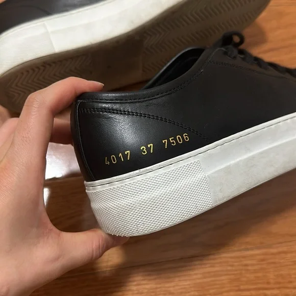 Common Projects - Picture 4 of 5